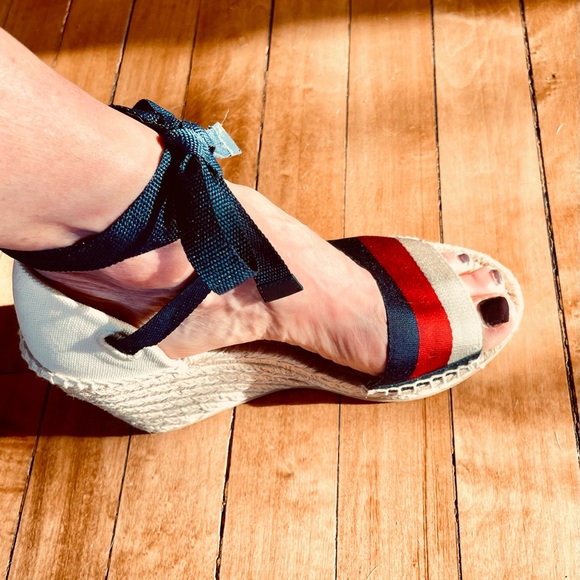 Gucci Sylvie Ankle-Tie Espadrille - Picture 7 of 7